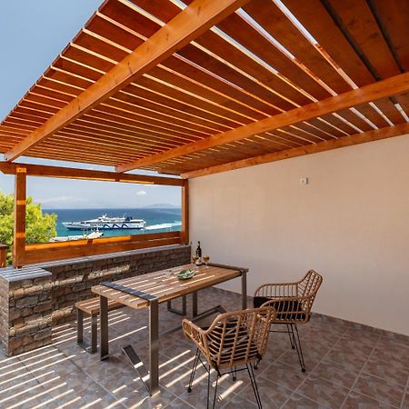 ראפינה Caldera Close To The Port, Airport & Athens מראה חיצוני תמונה
