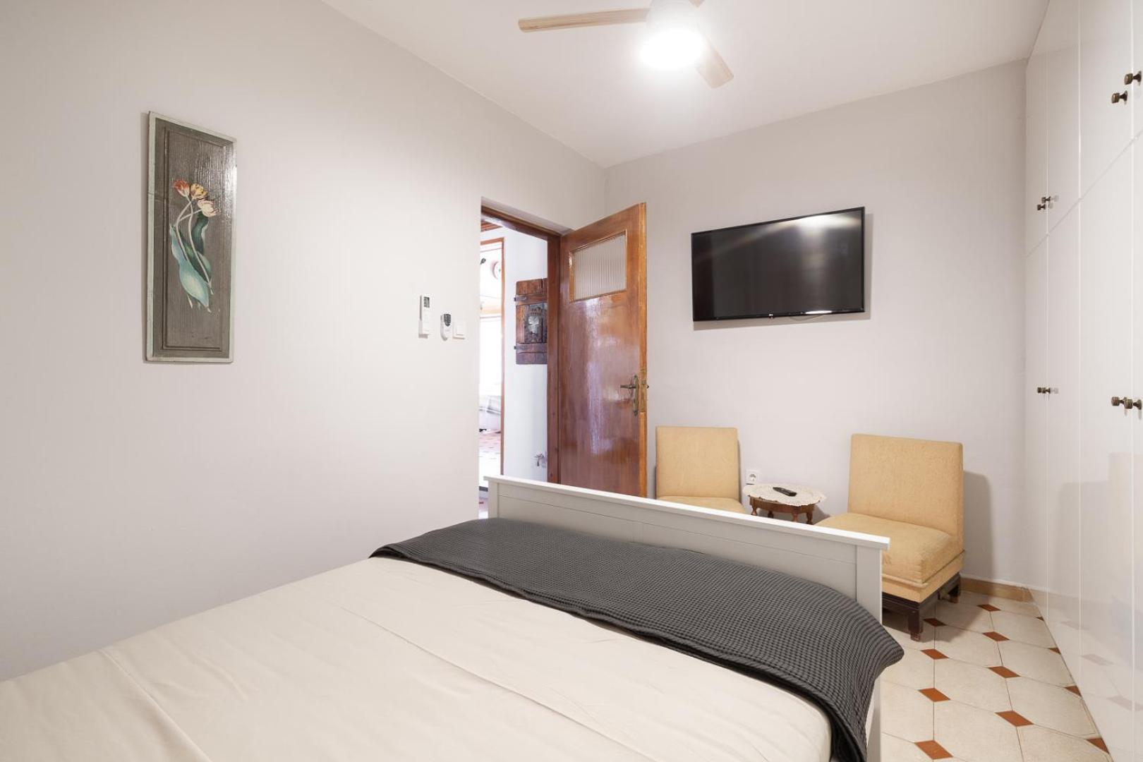 ראפינה Caldera Close To The Port, Airport & Athens מראה חיצוני תמונה