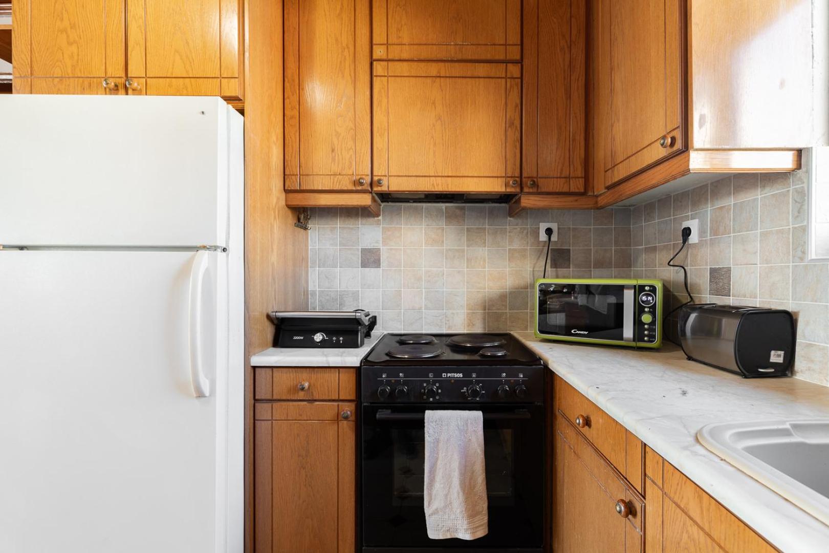ראפינה Caldera Close To The Port, Airport & Athens מראה חיצוני תמונה