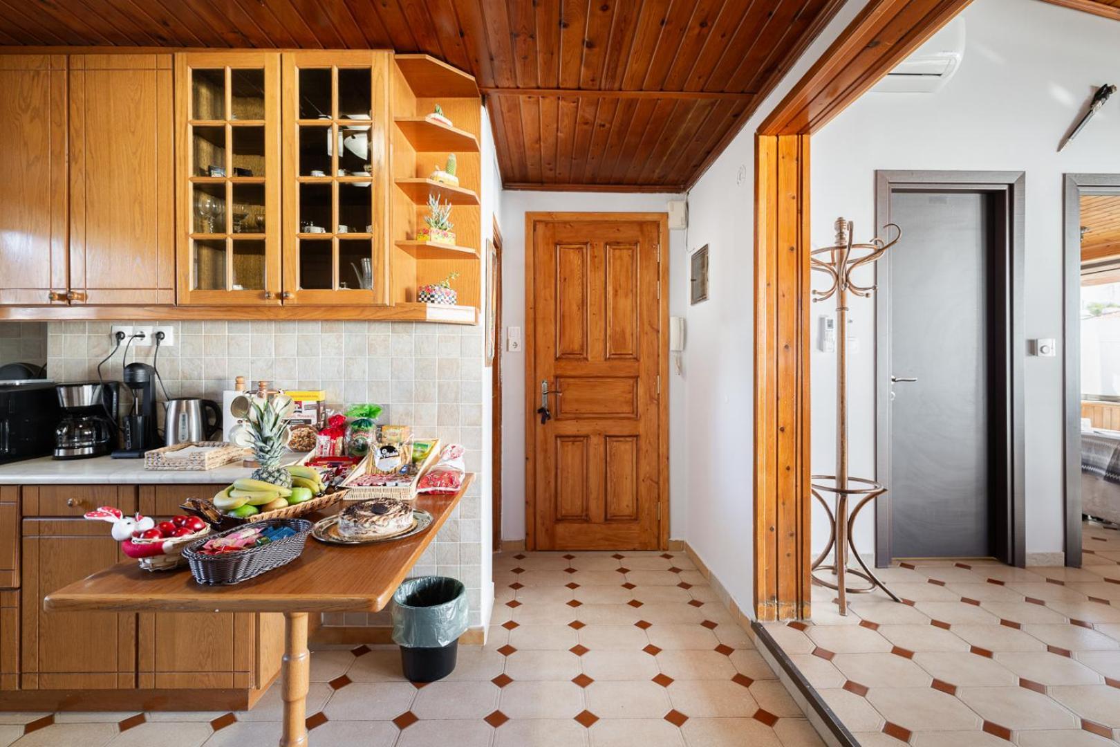 ראפינה Caldera Close To The Port, Airport & Athens מראה חיצוני תמונה