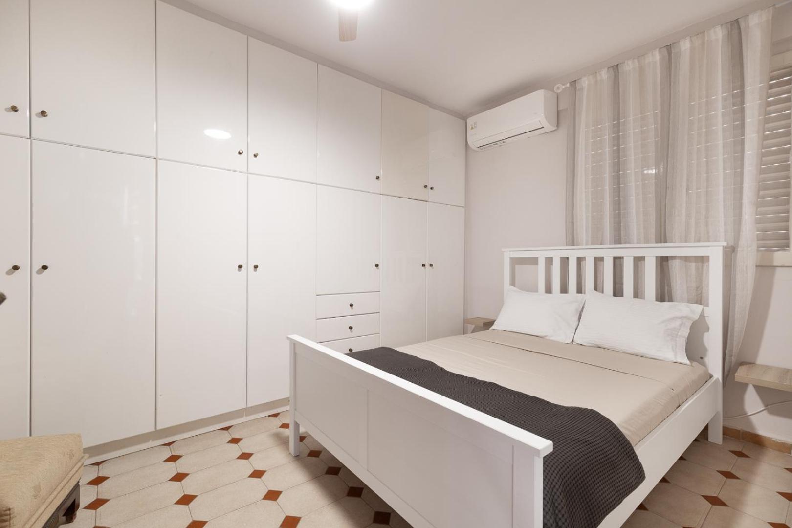ראפינה Caldera Close To The Port, Airport & Athens מראה חיצוני תמונה