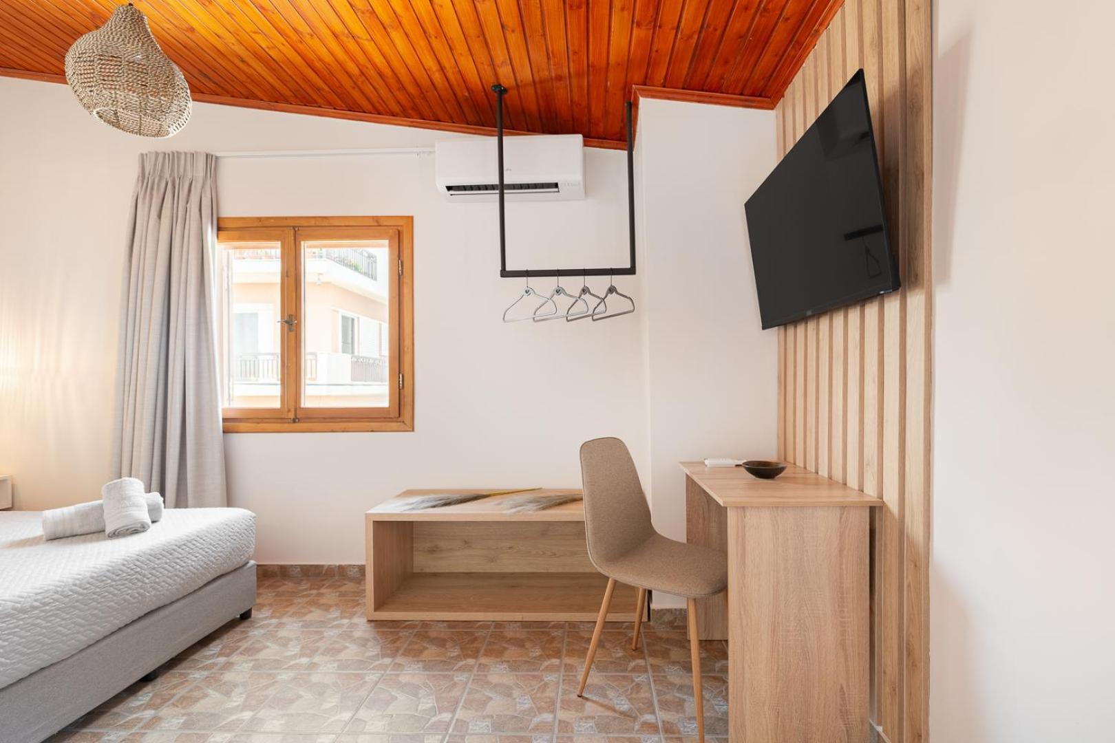 ראפינה Caldera Close To The Port, Airport & Athens מראה חיצוני תמונה