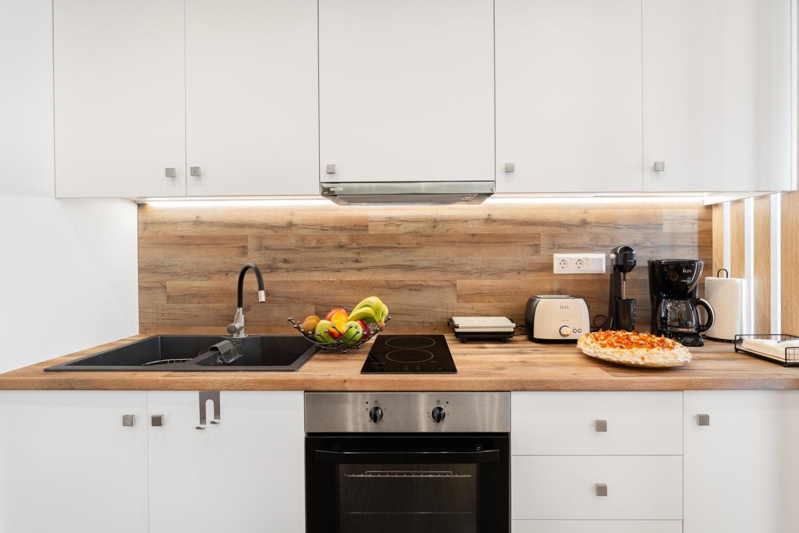 ראפינה Caldera Close To The Port, Airport & Athens מראה חיצוני תמונה